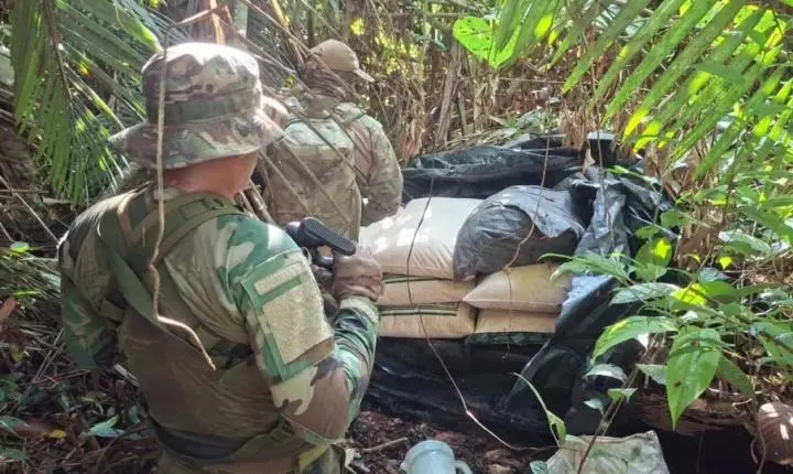 PF destrói laboratórios de drogas e pistas clandestinas usadas por criminosos na Amazônia