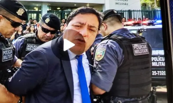 VÍTIMAS DE ADVOGADO TRANSFORMISTA DO PERSONAGEM “O CORINGA” CONTRAATACAM E PROMETEM LEVÁ-LO AO TRIBUNAL DE ÉTICA DA OAB-AM E À JUSTIÇA COMUM